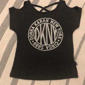 Dkny Girls Cold Shoulder Tee